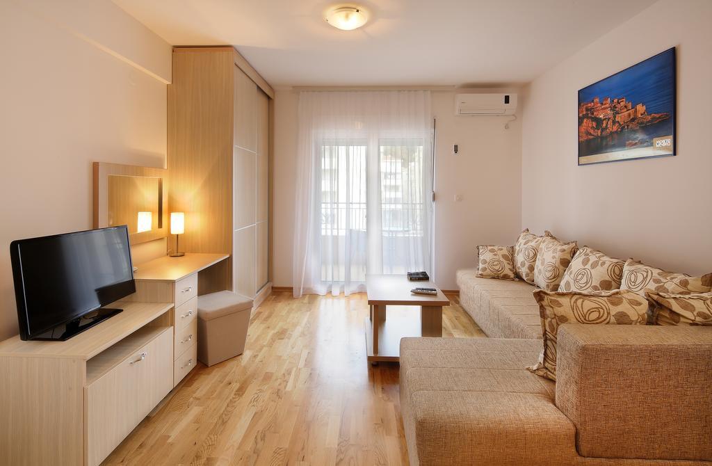 Apartments Pegasus Lux Budva Phòng bức ảnh