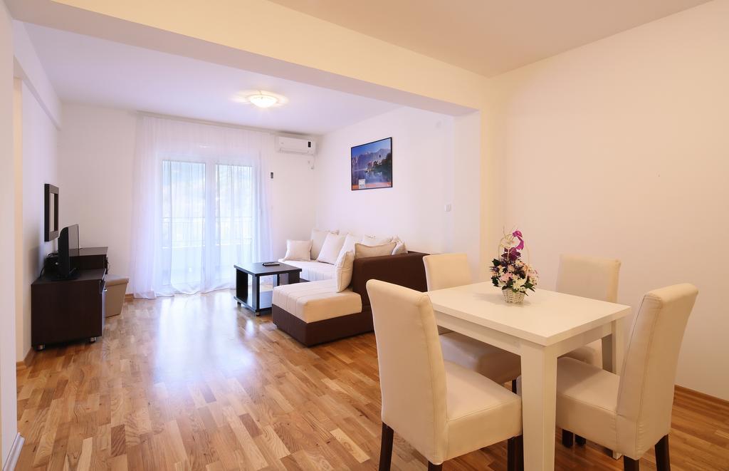 Apartments Pegasus Lux Budva Phòng bức ảnh